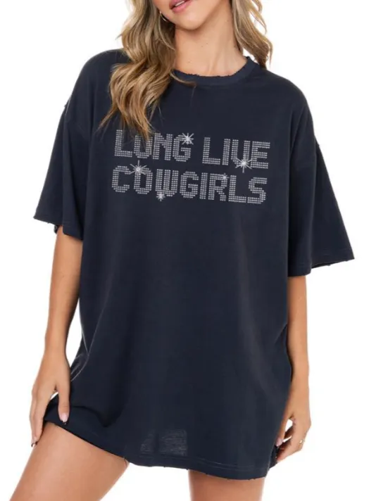 27 Kiara Long Live Cowgirls Oversized Graphic Tee