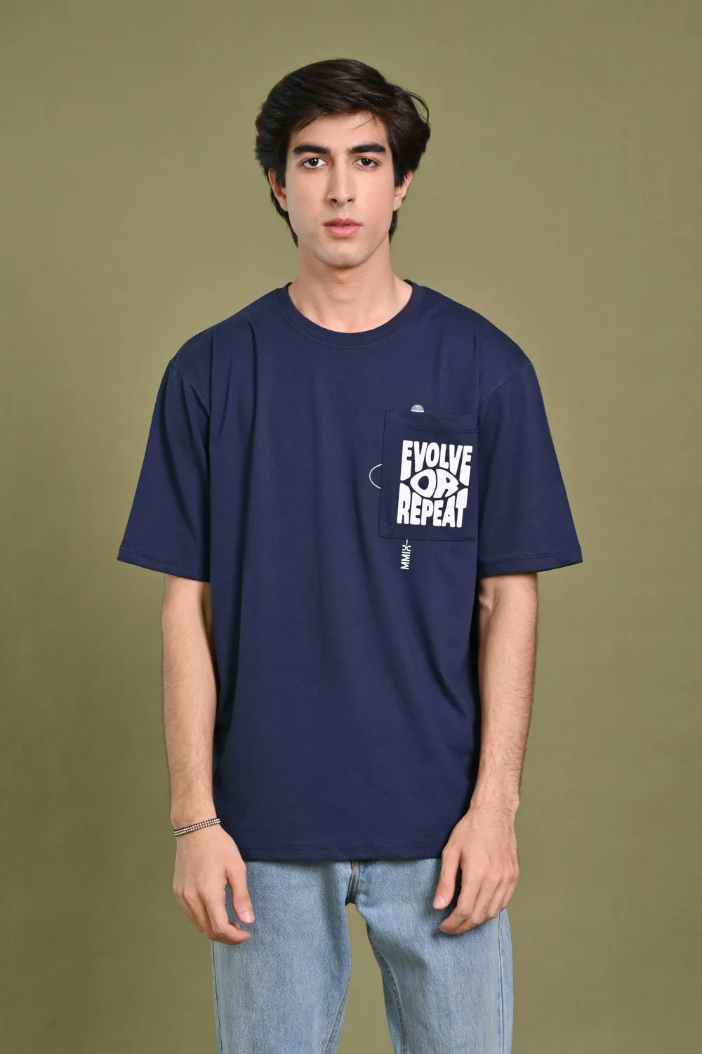 BAGGY FIT GRAPHIC TEE