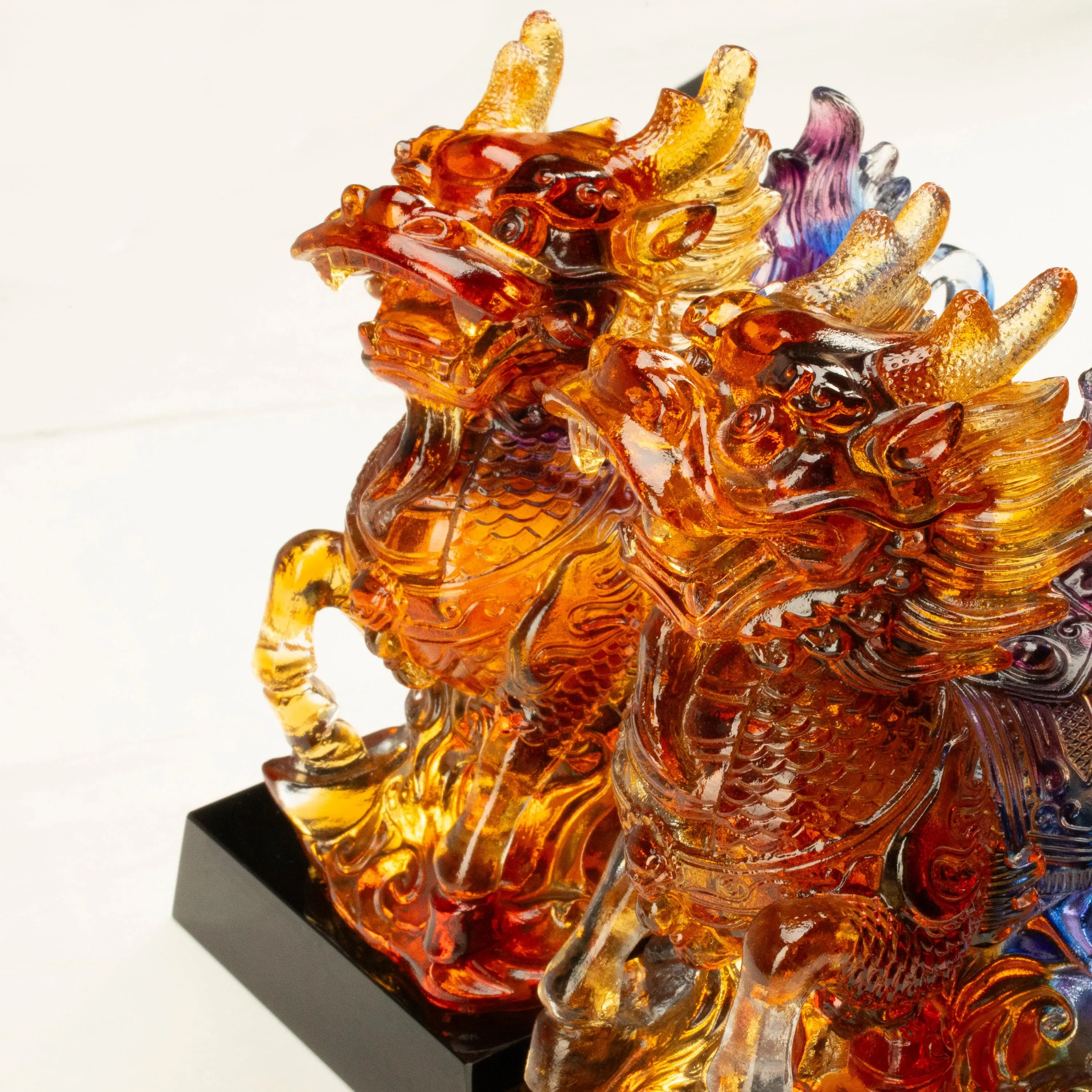 Elegant Qilin Crystal Carving Pair with Detachable Base - A Symbol of Good Luck and Prosperity