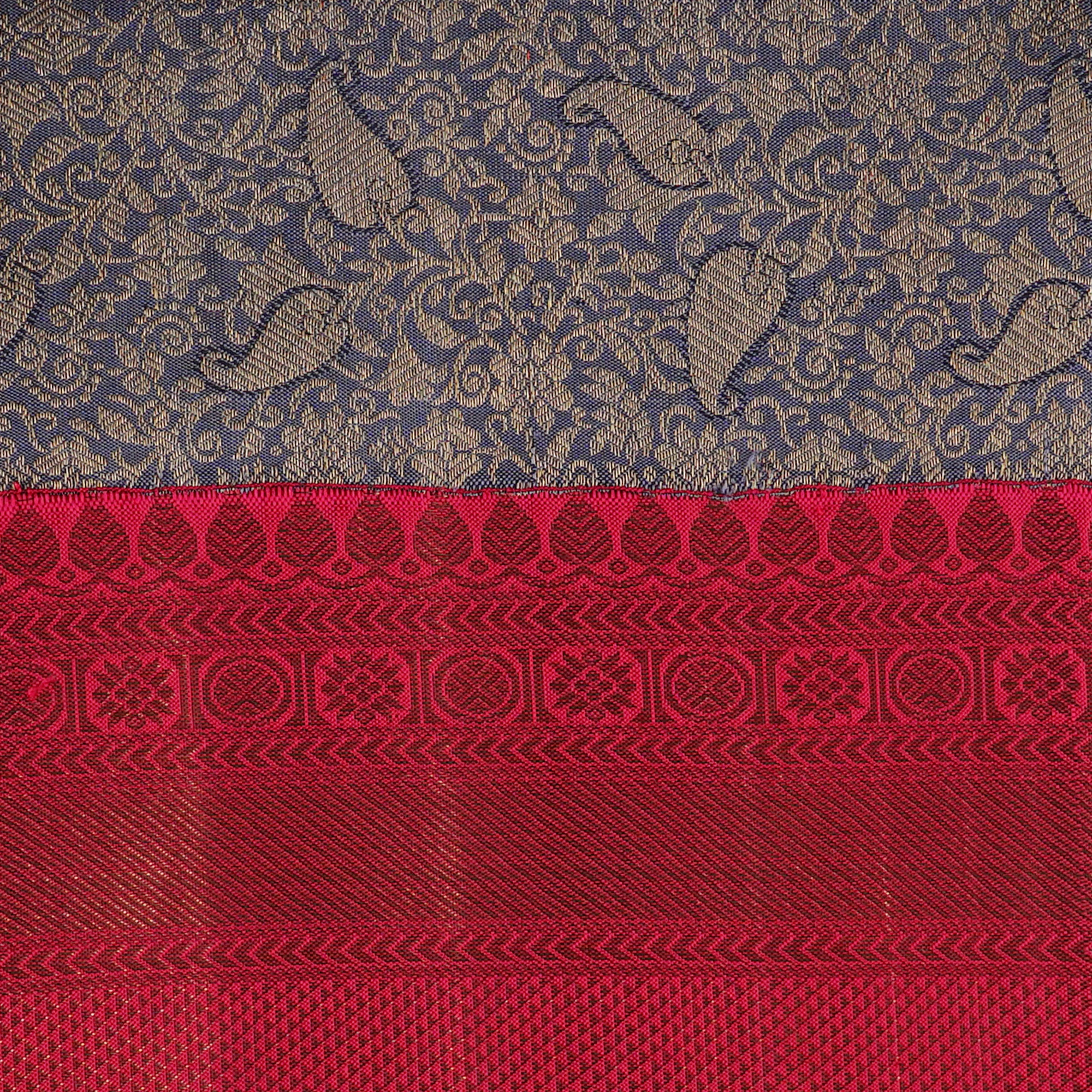 Handwoven Grey with Pink Kanjivaram Silk Saree - 1851T004138DSC