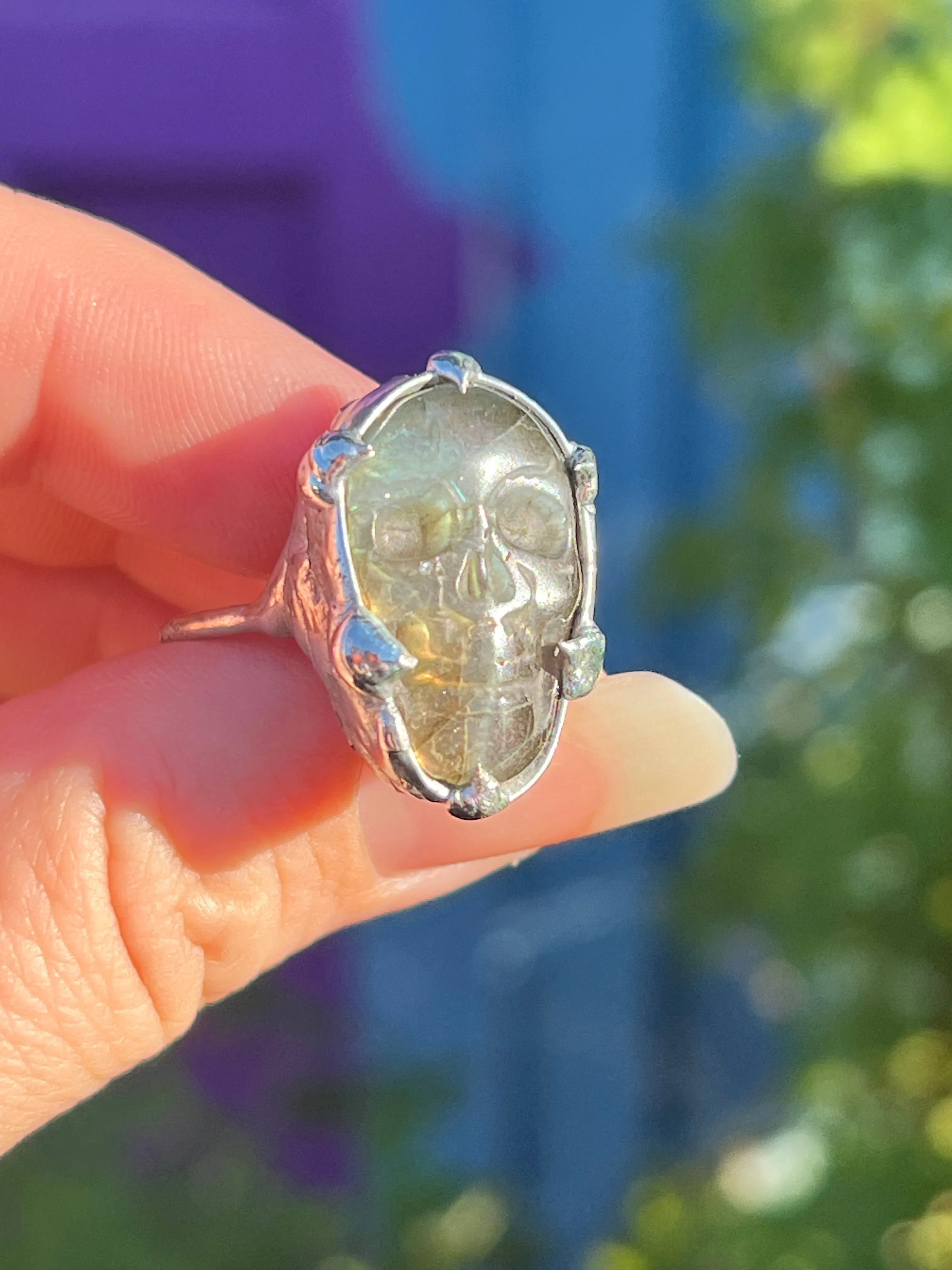 Labradorite skull ring size 7.25