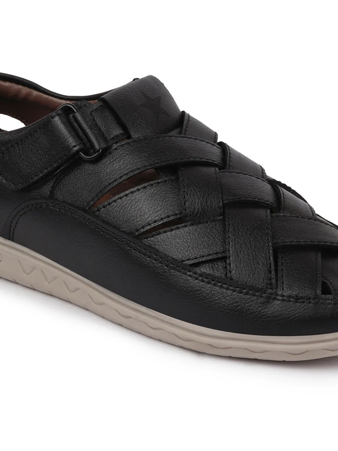 Men Black Criss Cross Strap Shoe Style Sandals