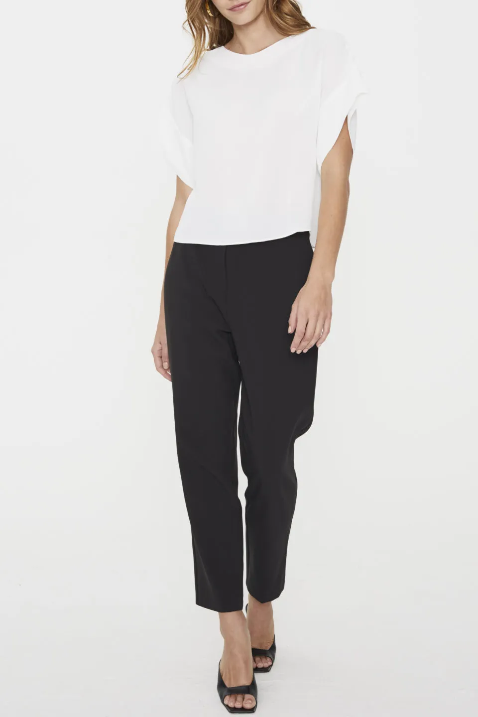 Naomi Tapered Classic Black Pant