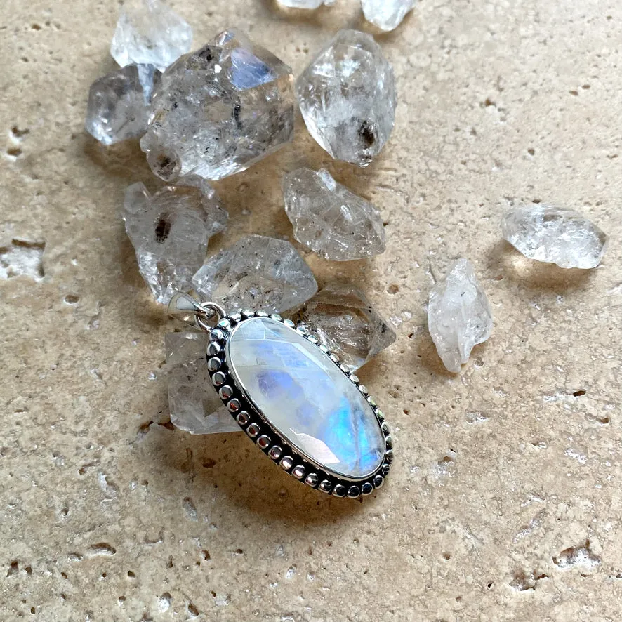 Rainbow Moonstone Pendant - Mishka