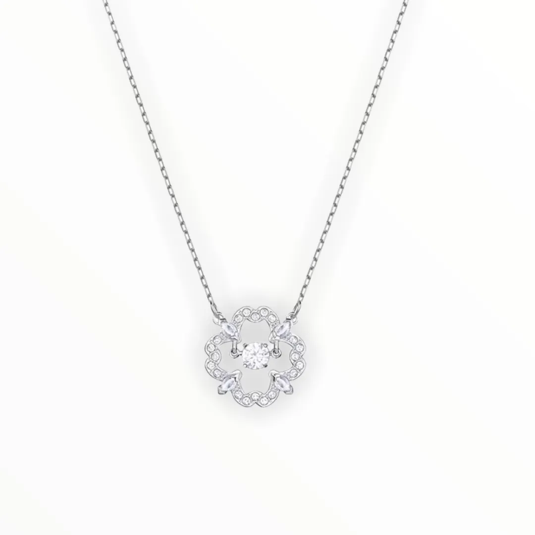 The clover dancing Swarovski Zirconia 925 Silver Necklace